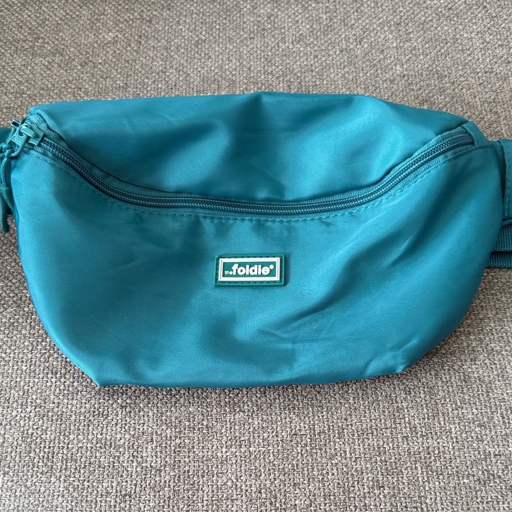 The Foldie Teal Crossbody Bag
